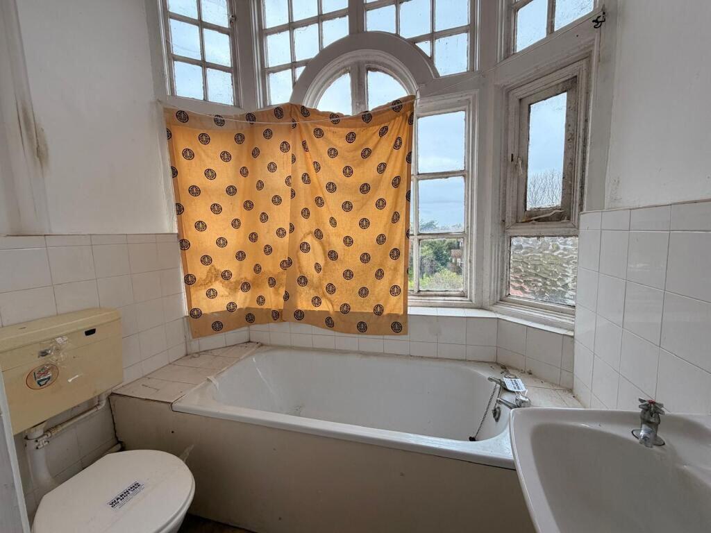 Property image #5
