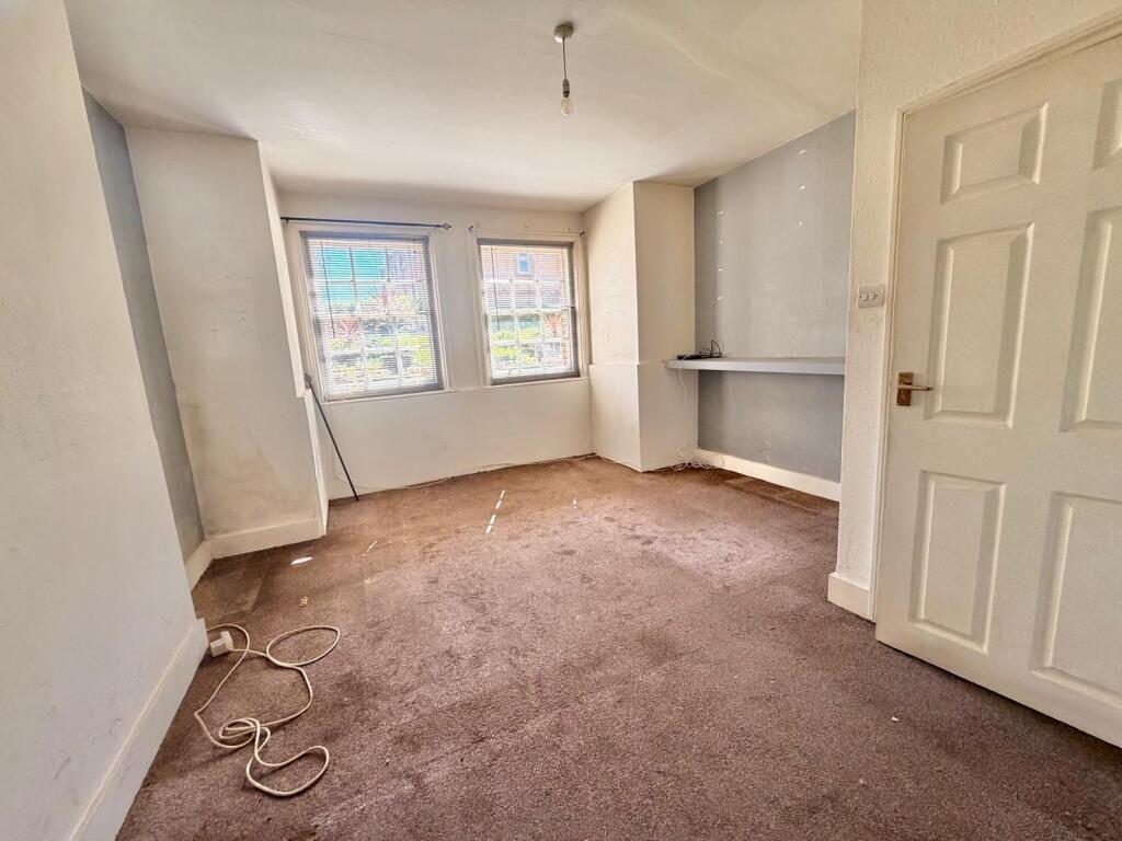 Property image #1