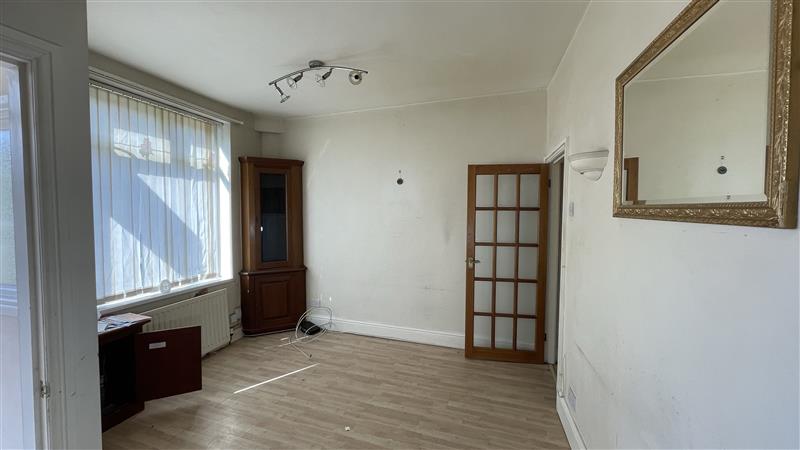 Property image #1