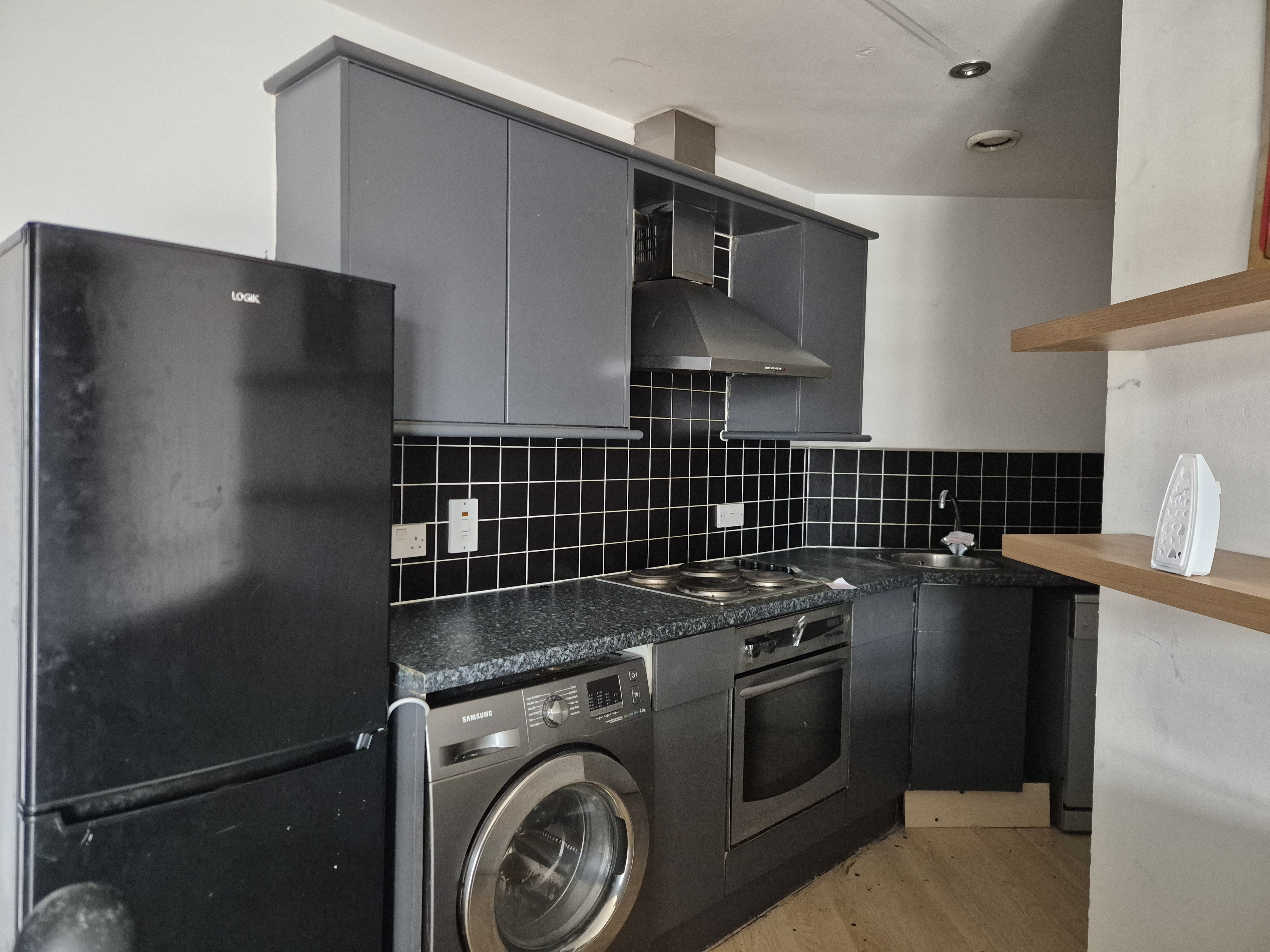 Property image #3