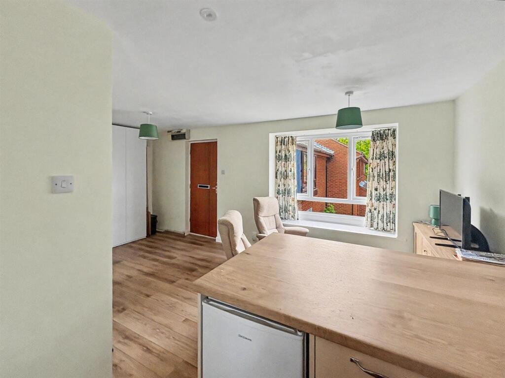 Property image #6