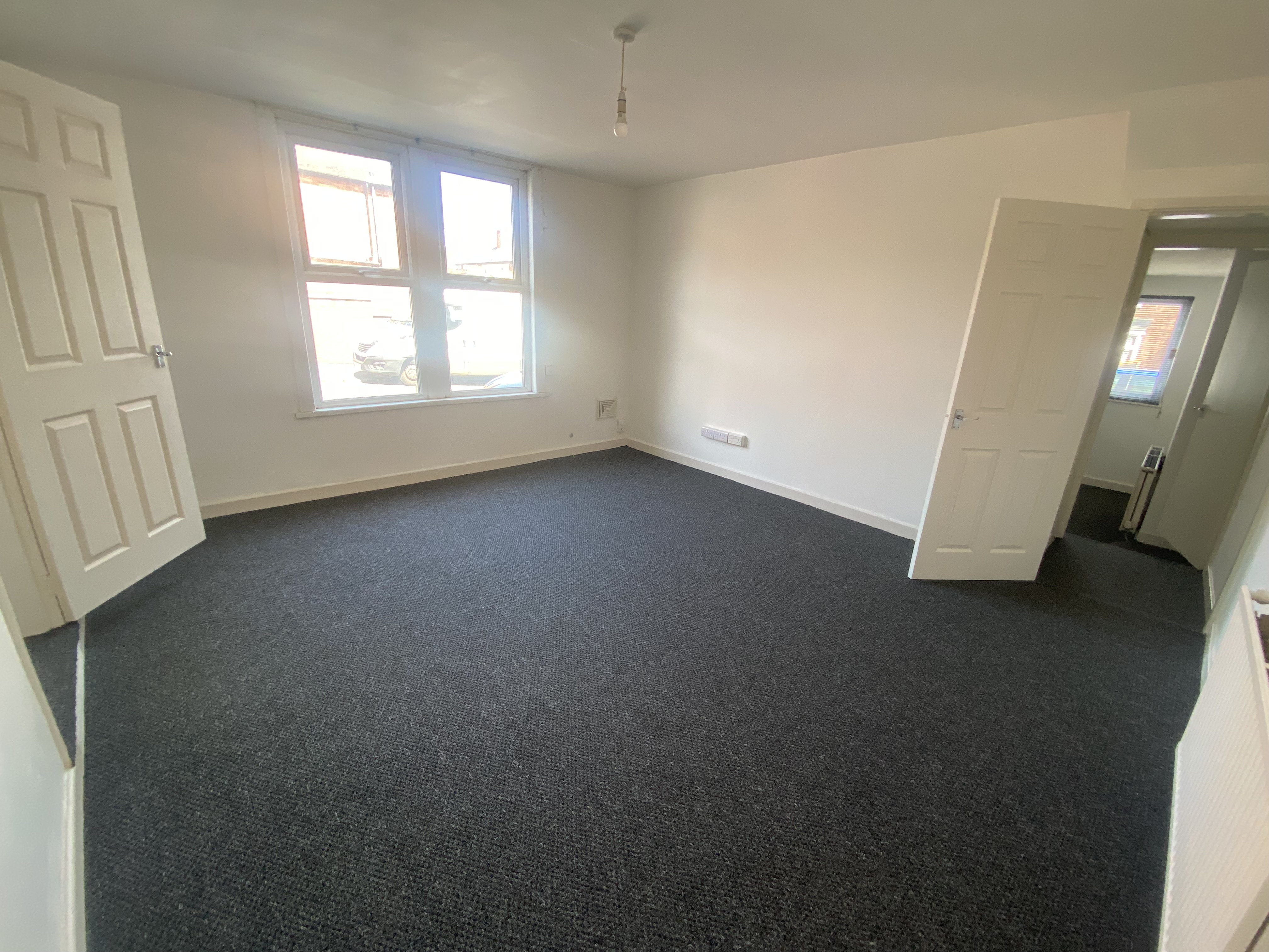 Property image #3