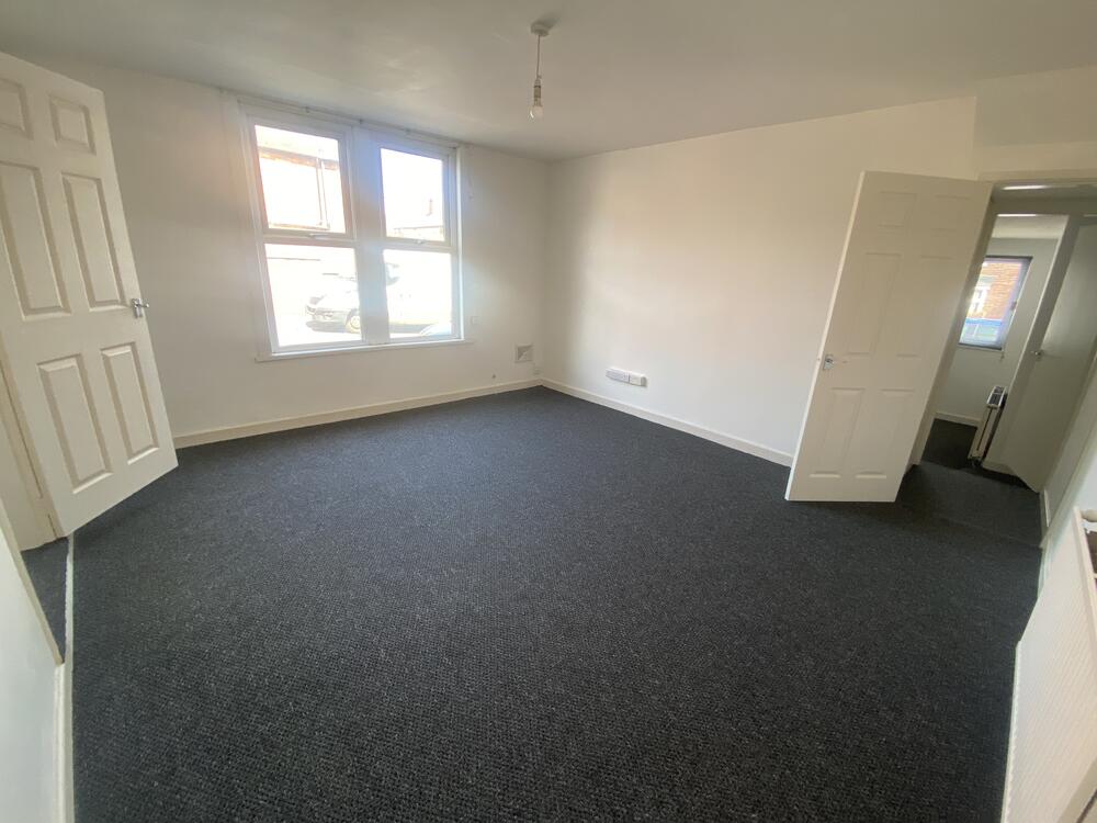 Photo of 27 and 27a Park Drive, Ilkeston, Derbyshire DE7 5NR