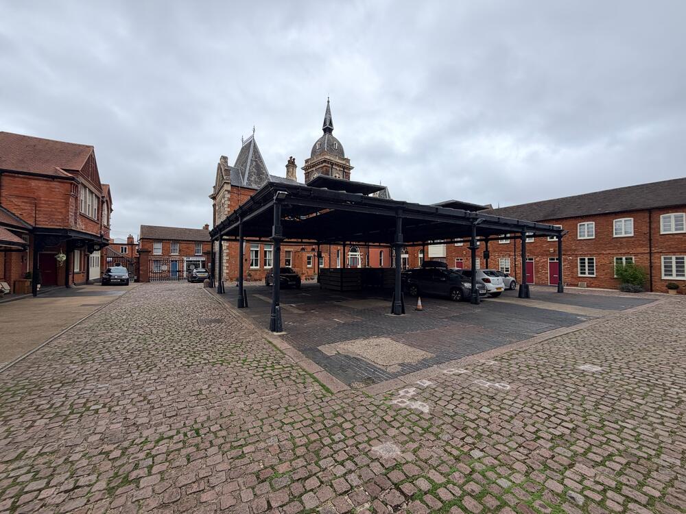 Photo of 64 The Courtyard, Castle Brewery, Newark, Nottinghamshire NG24 4FF