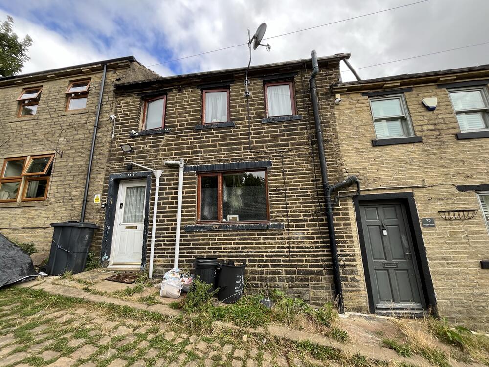 Two-Bedroom Stone-Built Cottage