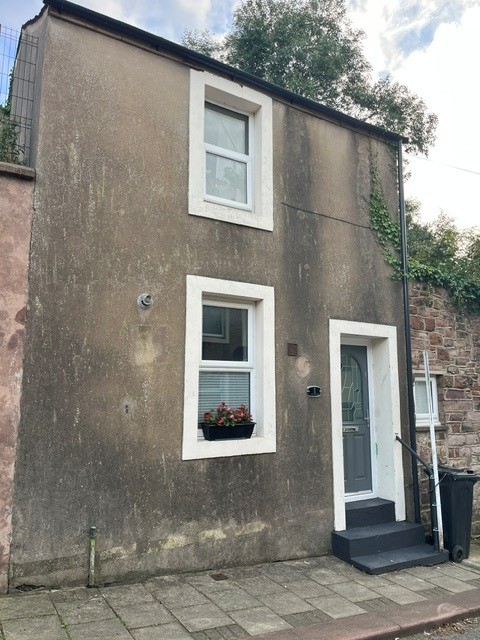 Gull Cottage, 1 George Street, Maryport, Cumbria CA15 6DT
