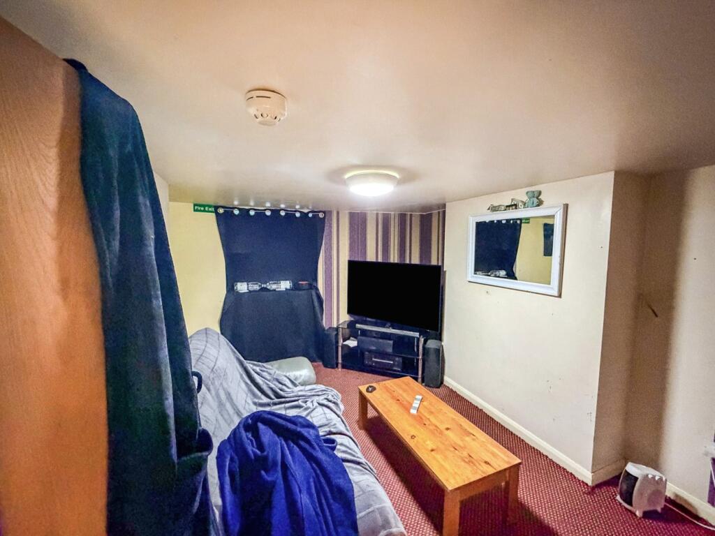 Property image #5