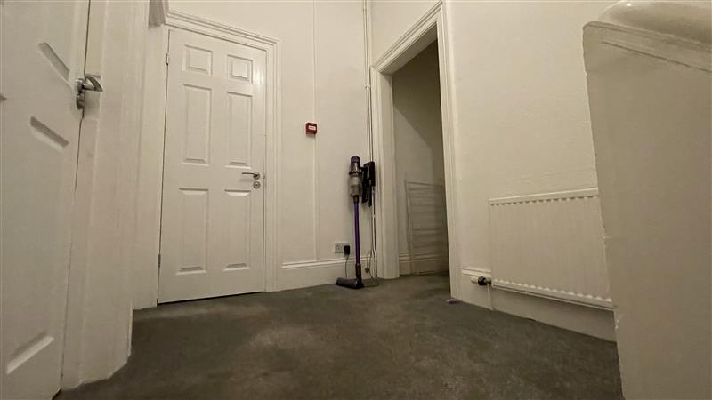 Property image #9