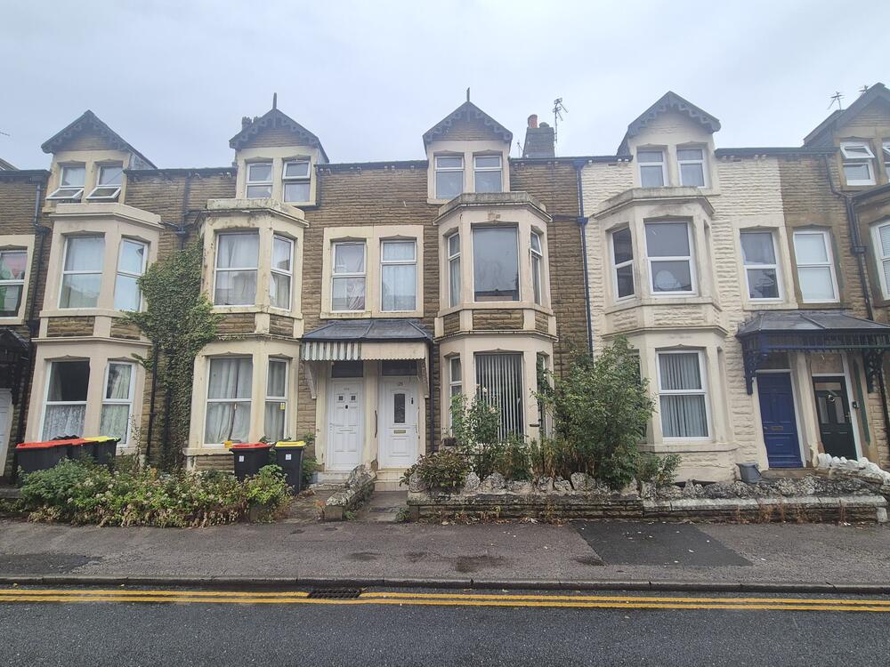 Five Bedroom Townhouse