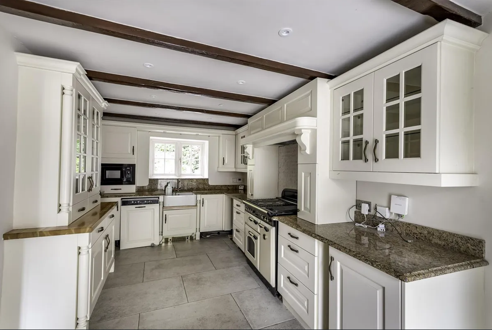 Property image #3