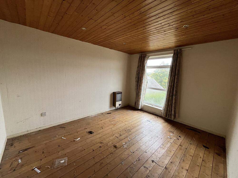 Photo of 324 Whinney Hill Park, Brighouse HD6 2PU