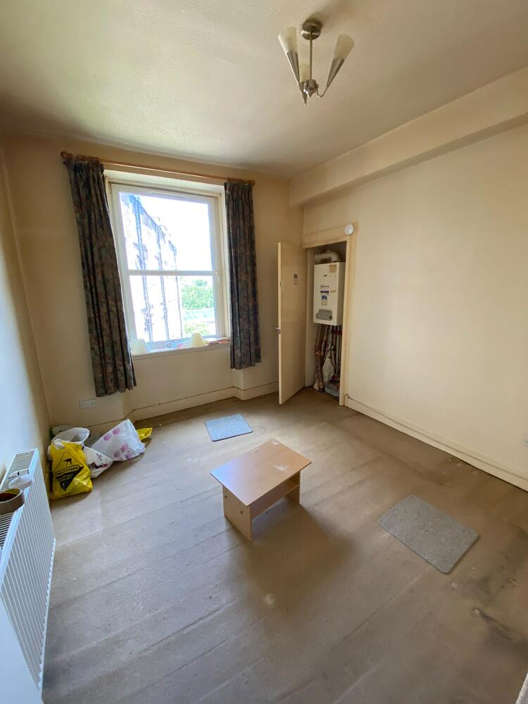 Photo of 2F4, 3 Peffer Street, Edinburgh, Craigmillar EH16 4BA
