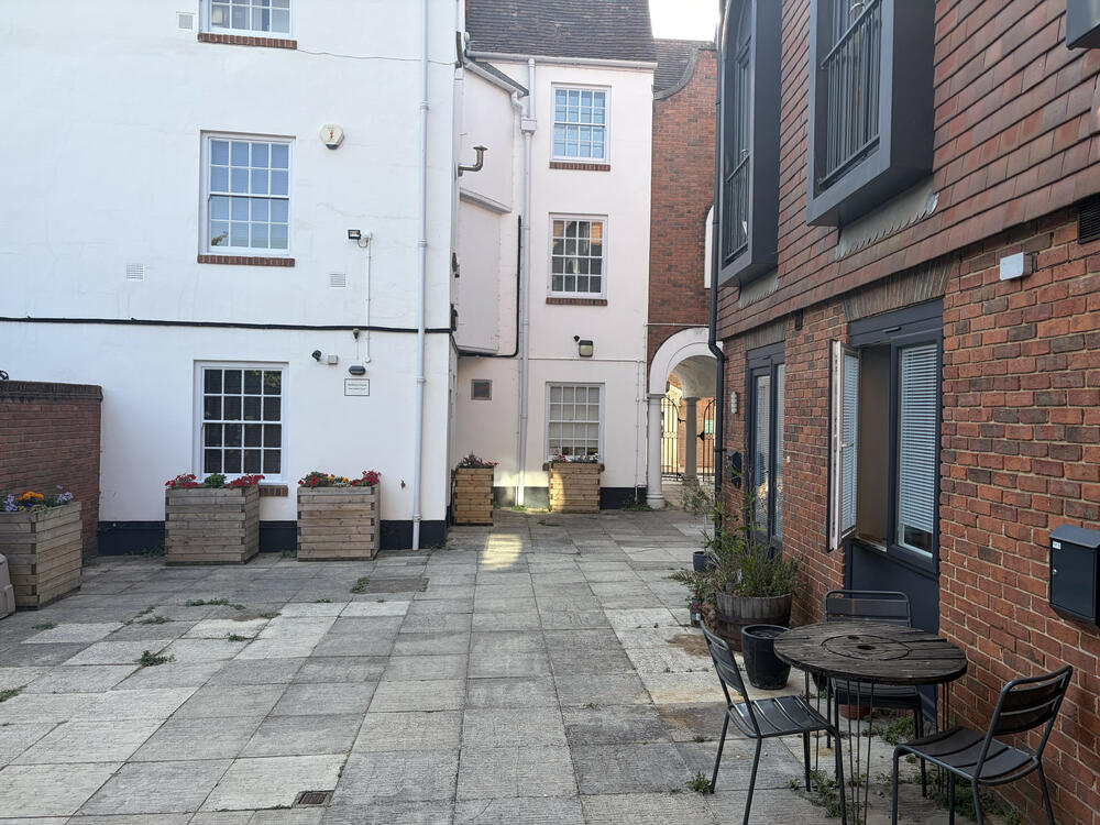 Photo of 14 Abbey Yard, Old Station Yard, Abingdon, Oxfordshire OX14 3RN
