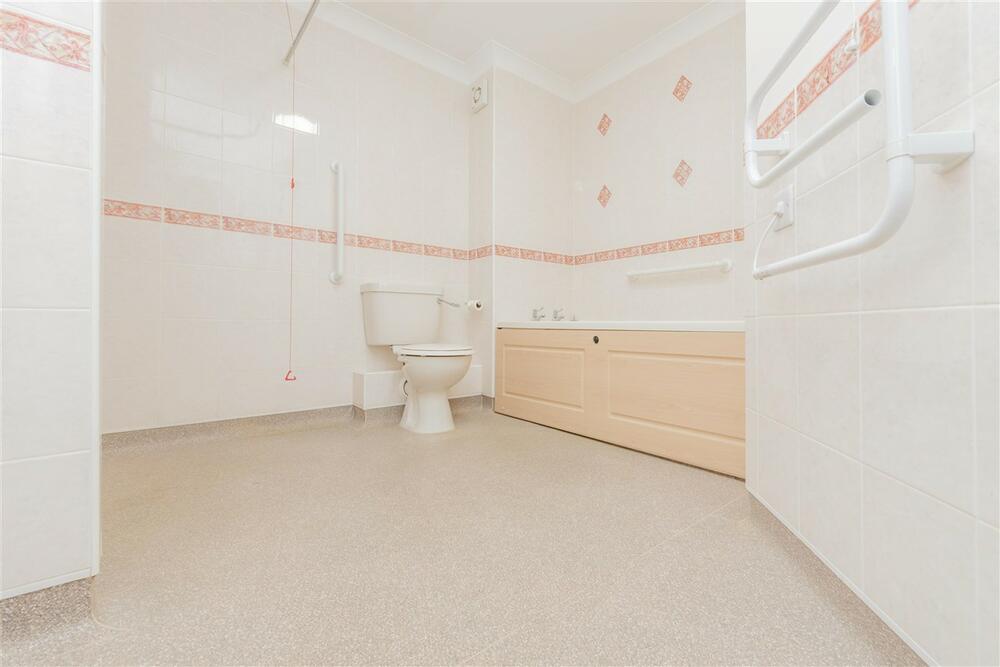 Photo of Flat 1, Nelson Court, Glen View, Gravesend, Kent DA12 1PL