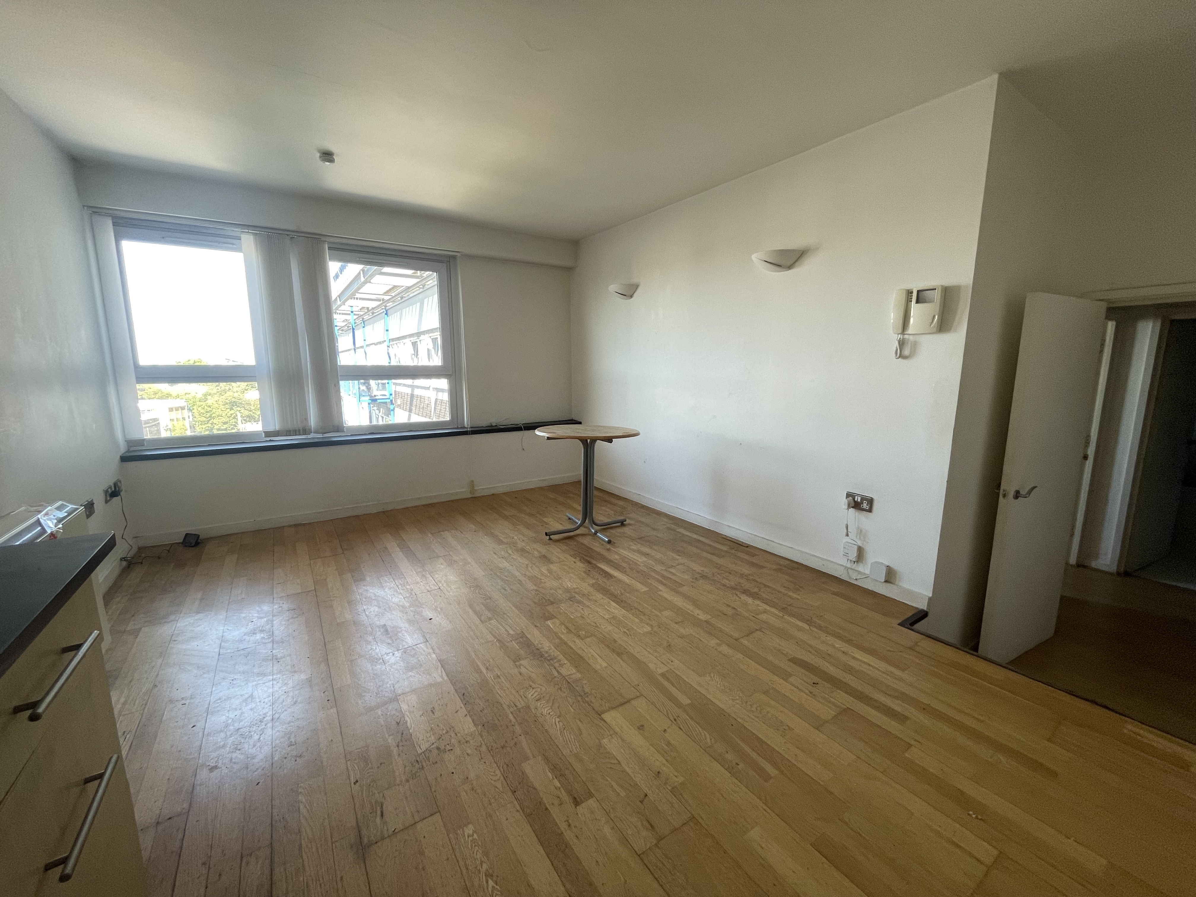 Property image #3
