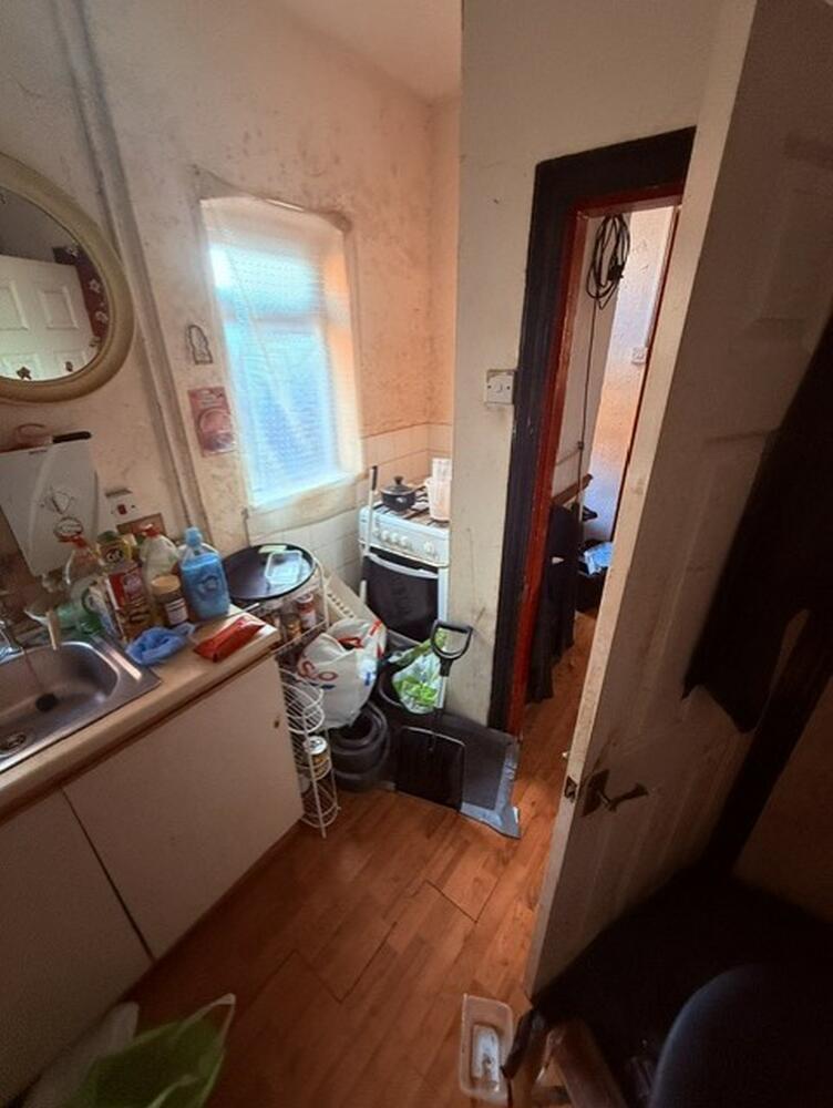 Photo of 73 Pye Green Rd, Cannock WS11 5RY