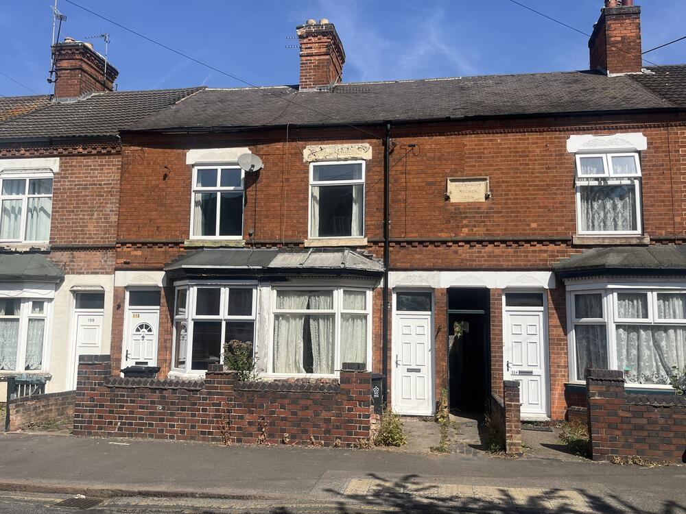 Photo of 112 Knighton Fields Rd W, Leicester LE2 6LG