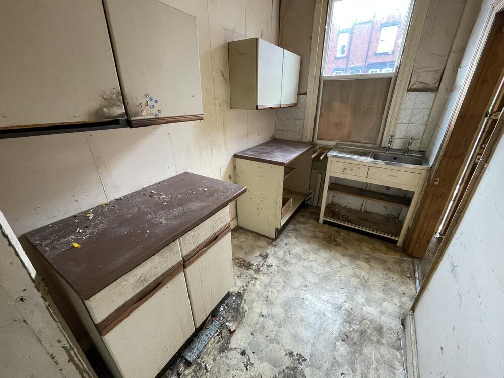 Photo of 39 Beechwood Mount, Leeds, West Yorkshire LS4 2NQ