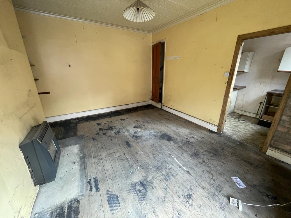 Photo of 39 Beechwood Mount, Leeds, West Yorkshire LS4 2NQ