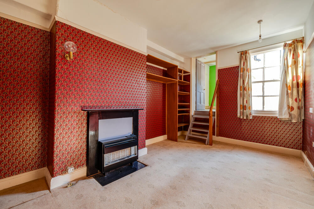 Photo of 45 Dee Banks, Chester, Cheshire CH3 5UU