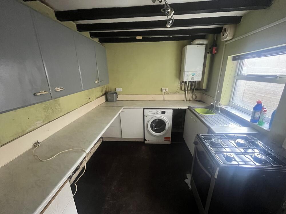 Photo of 102 Byrkley St, Burton upon Trent, Burton-on-Trent DE14 2EJ