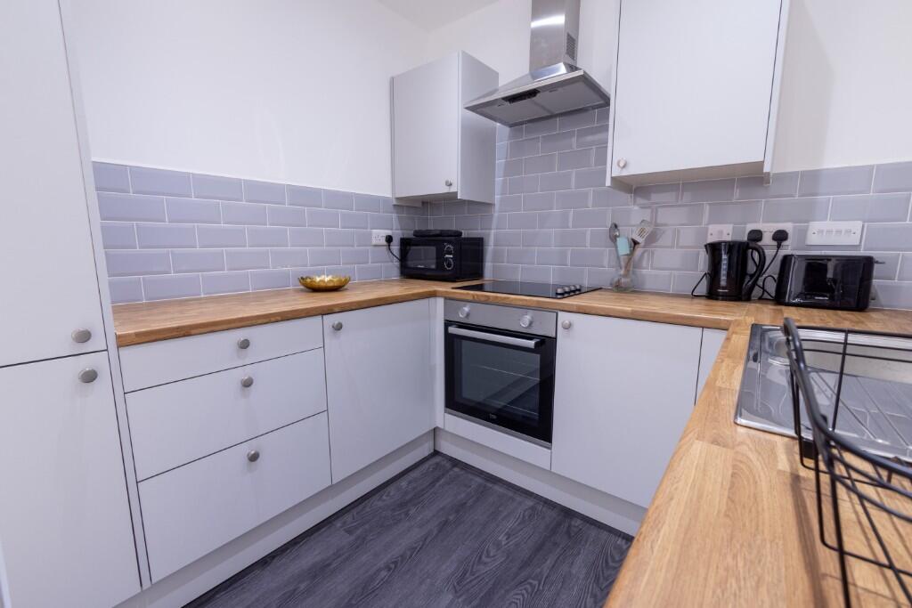 Property image #3