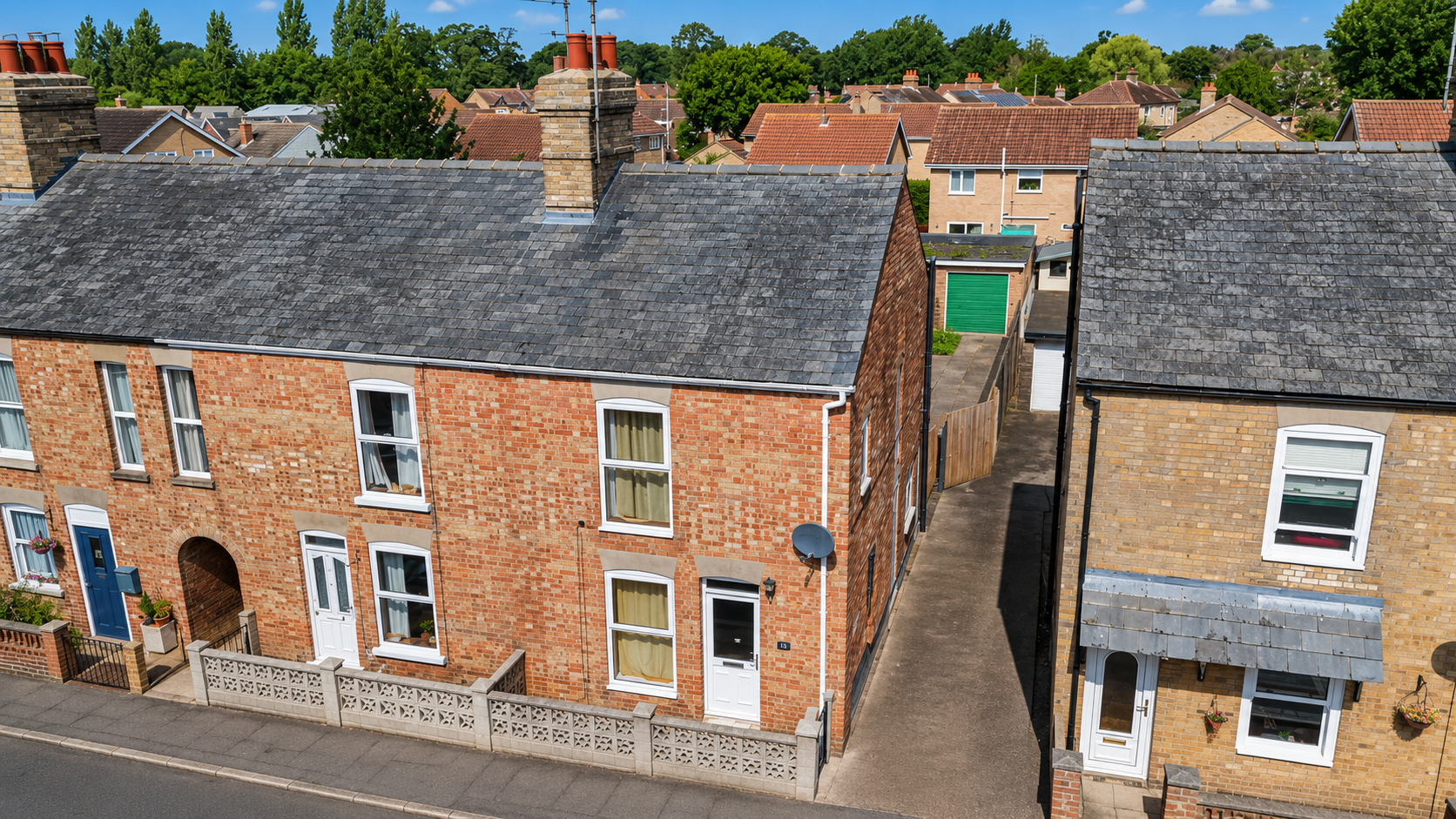 End of terrace house for auction in Ely