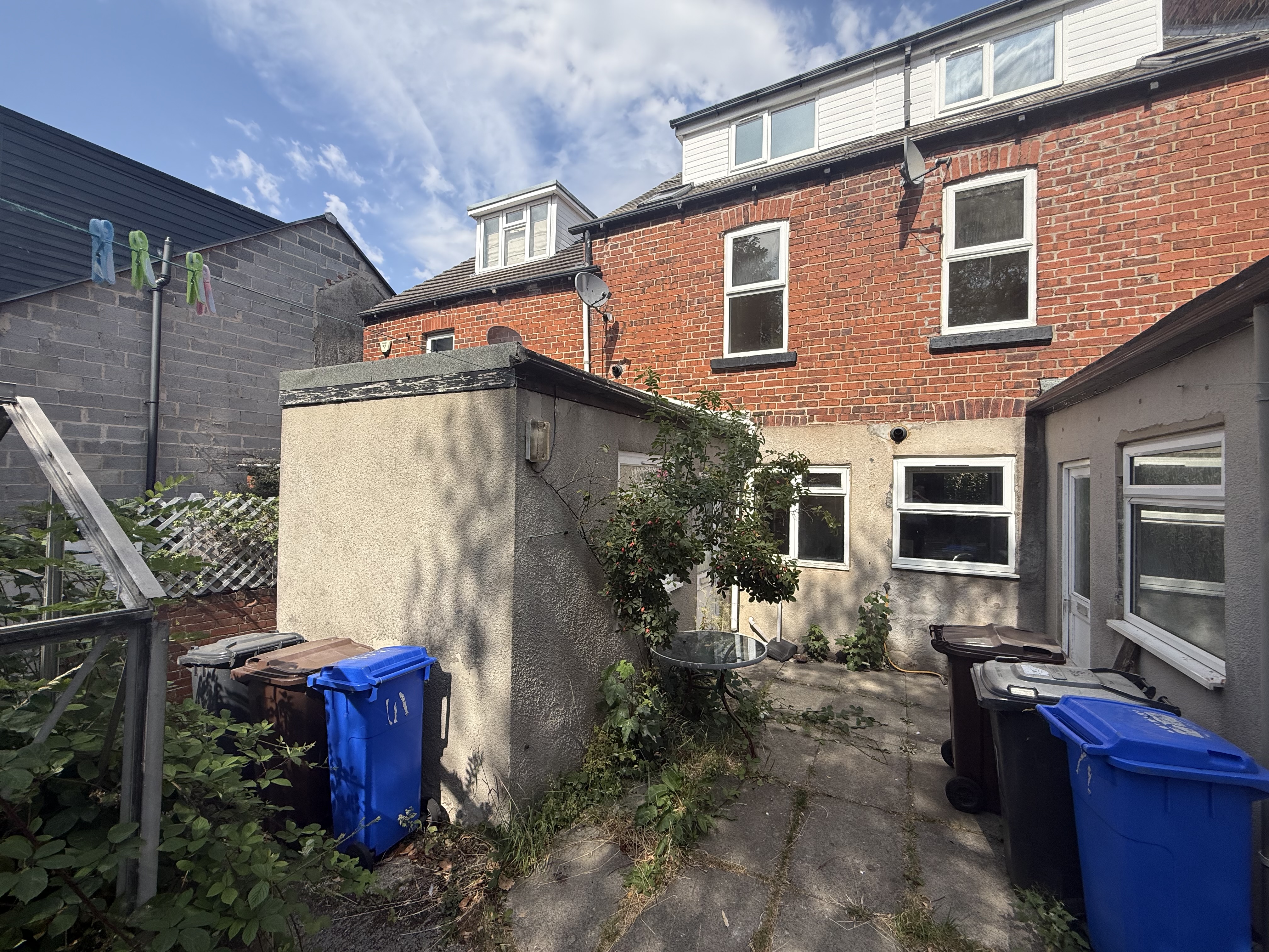 Property image #1