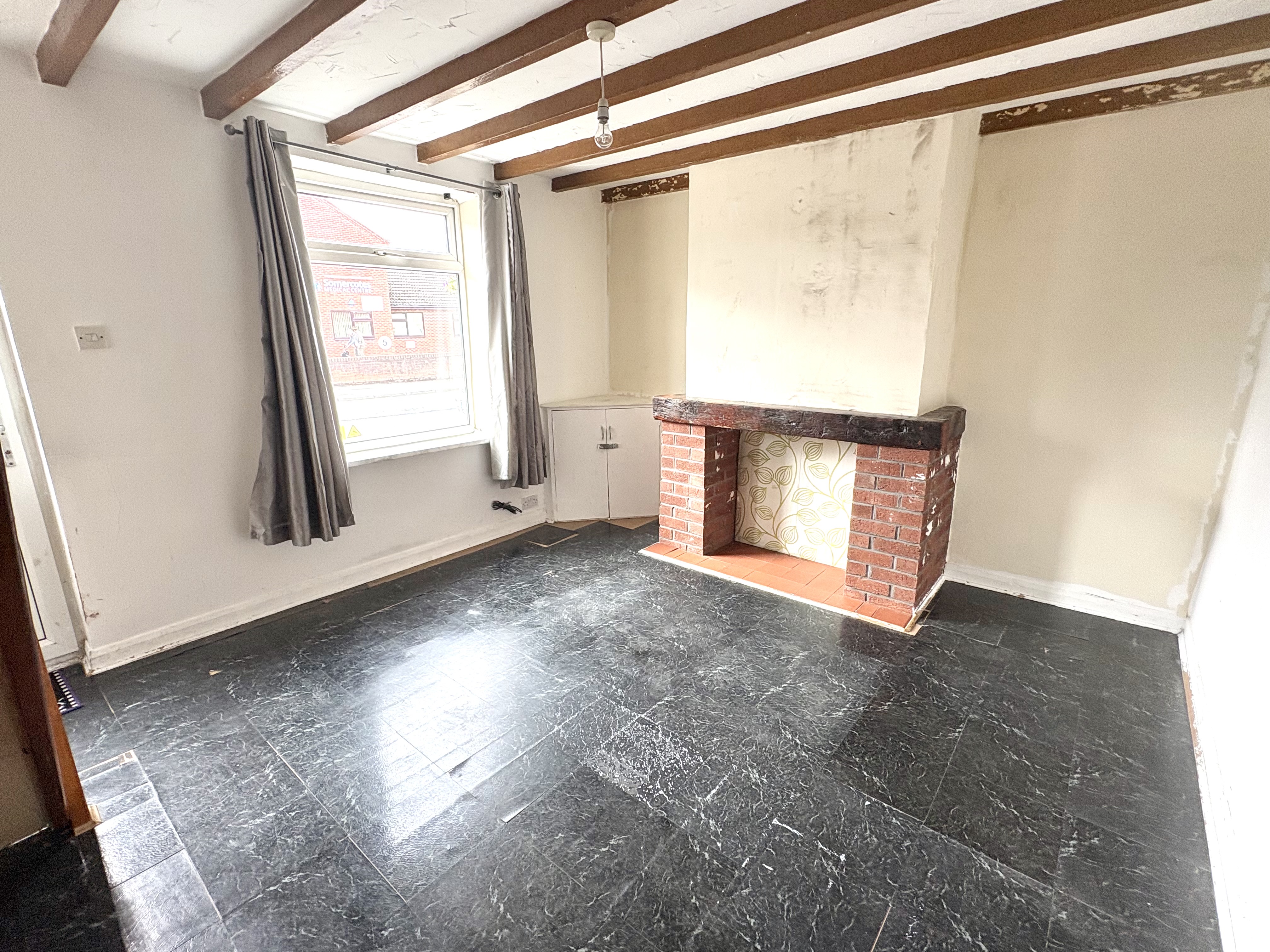 Property image #1