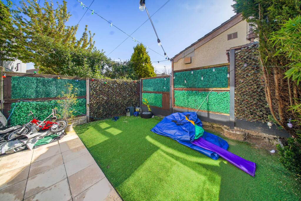 Property image #9