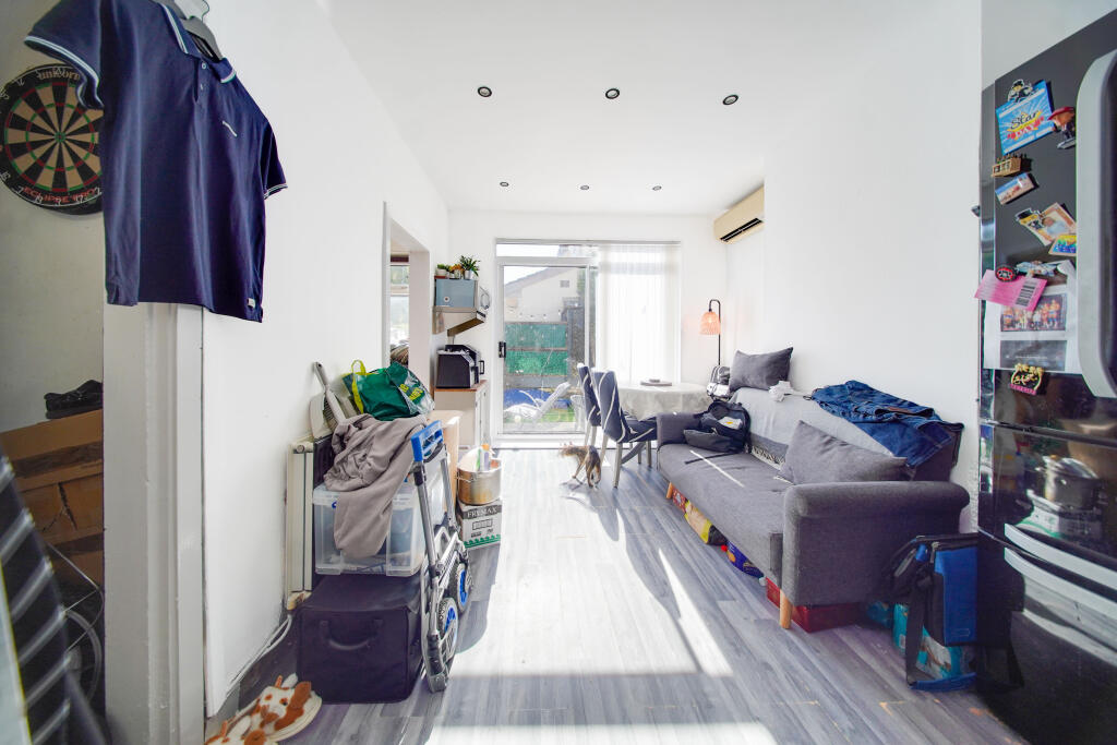 Property image #2