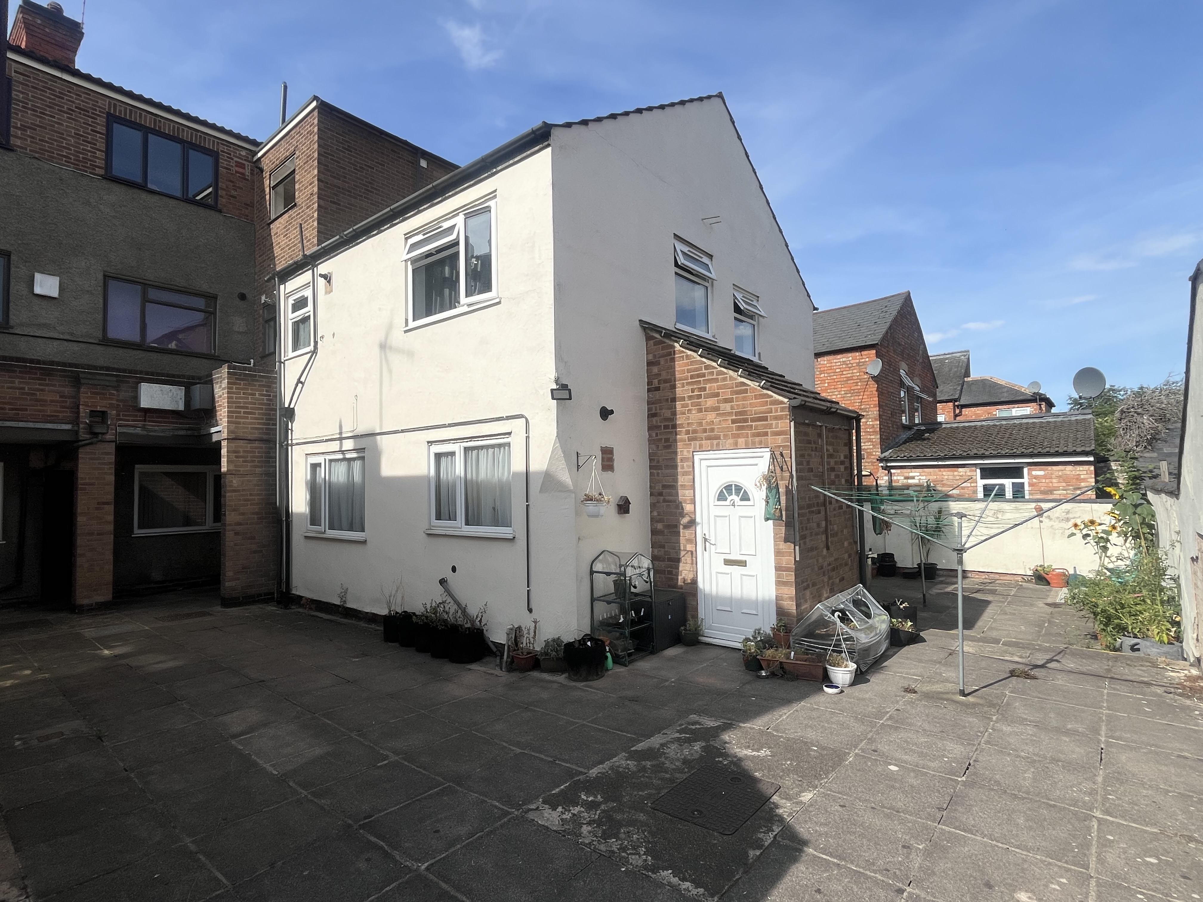 Property image #1