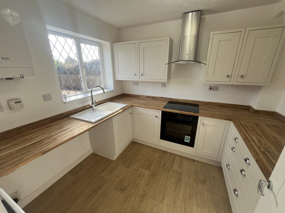 Photo of 21 Ratcliffe Avenue, Branston, Burton-On-Trent, Staffordshire DE14 3DA
