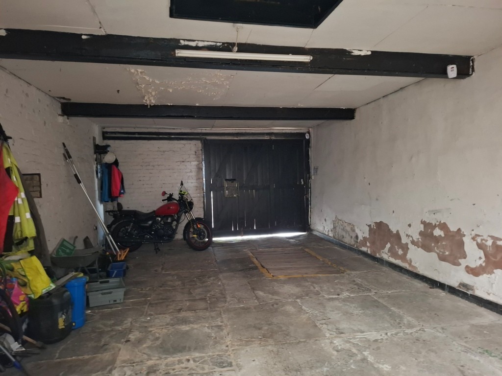 Property image #3