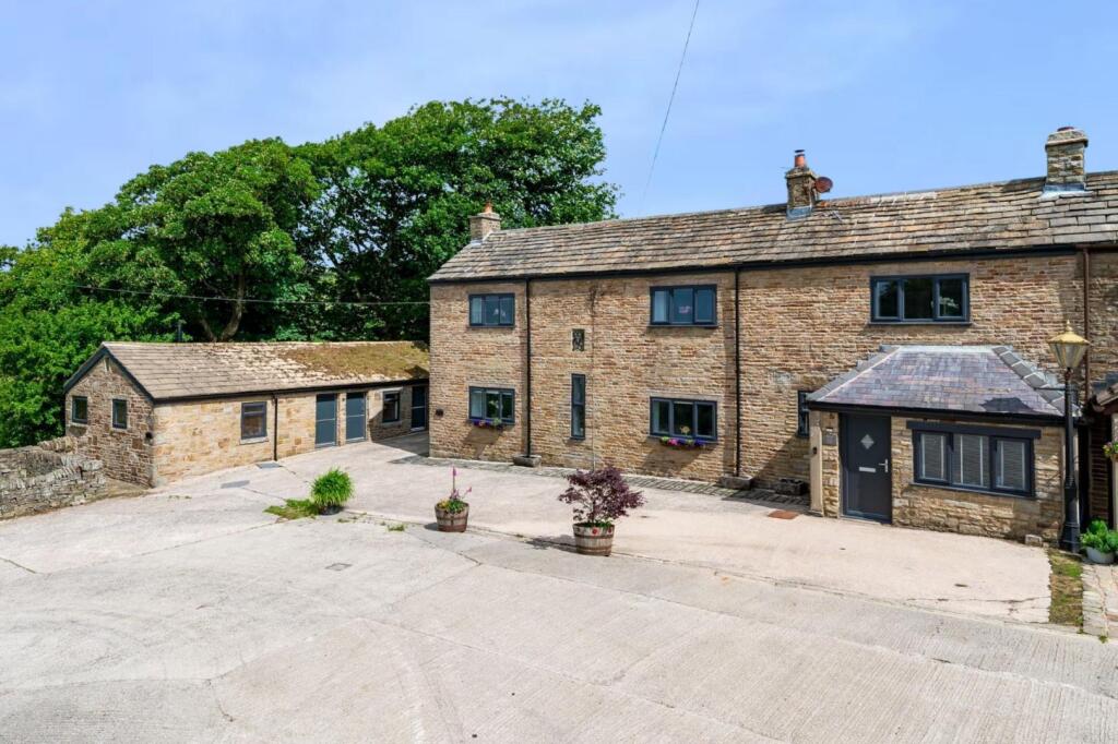 Property image #2