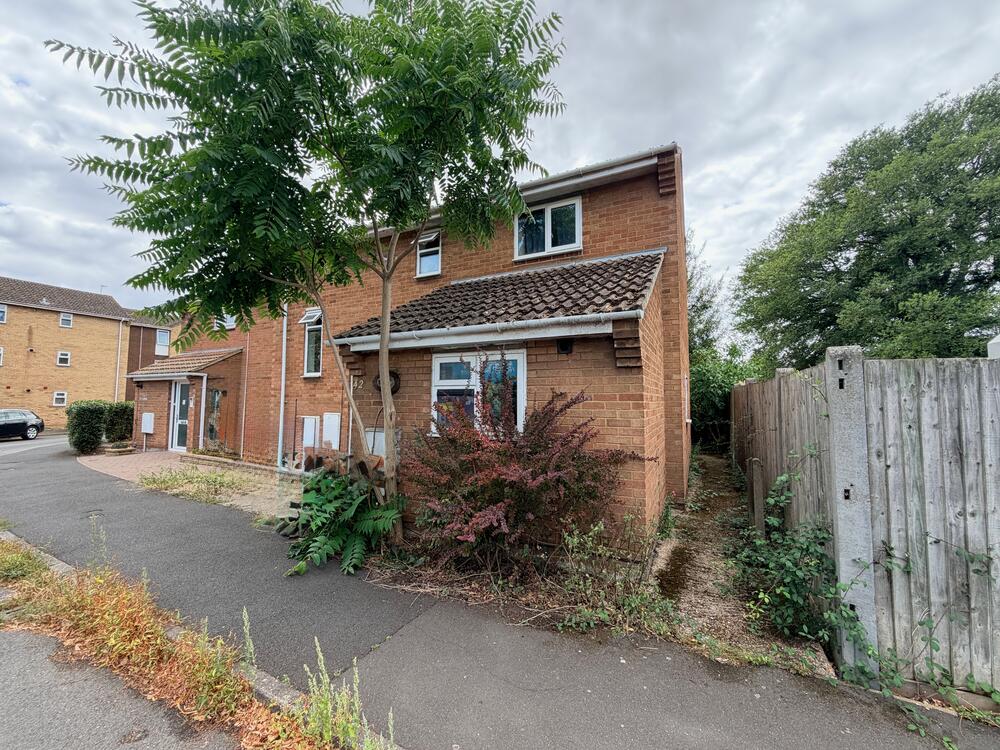 Ground Floor Maisonette in Need of Refurbishment