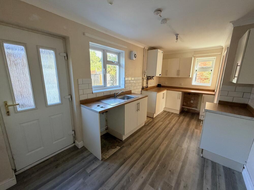 Photo of 7 West Bank, Main Street, Old Weston, Huntingdon, Cambridgeshire PE28 5LJ
