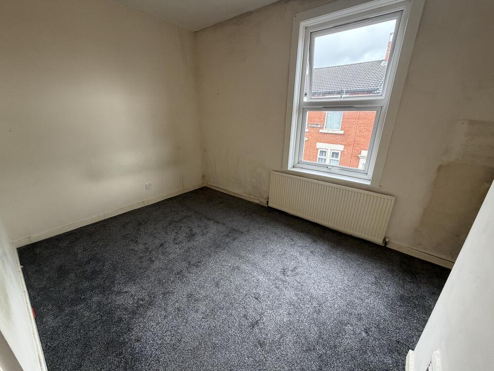 Photo of 27 Foxhouse Street, Blackburn, Lancashire BB2 1HR