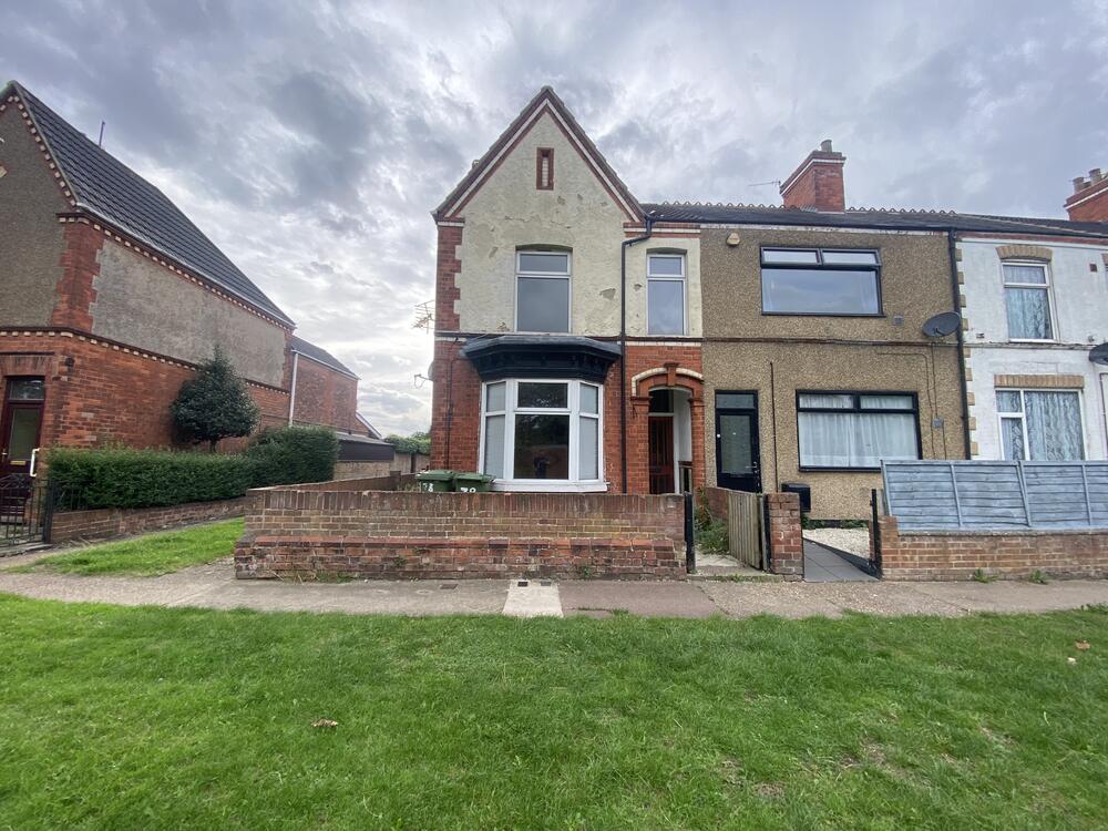 End of Terrace House with Four Bedrooms
