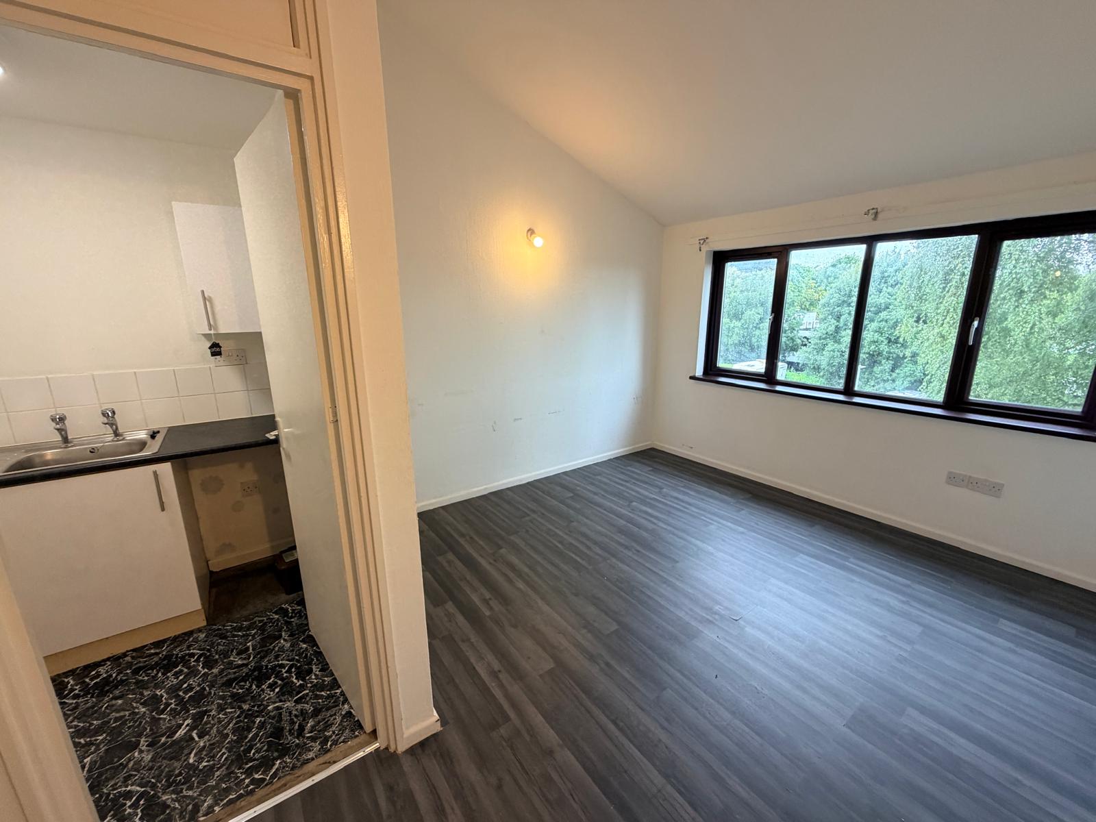 Property image #4