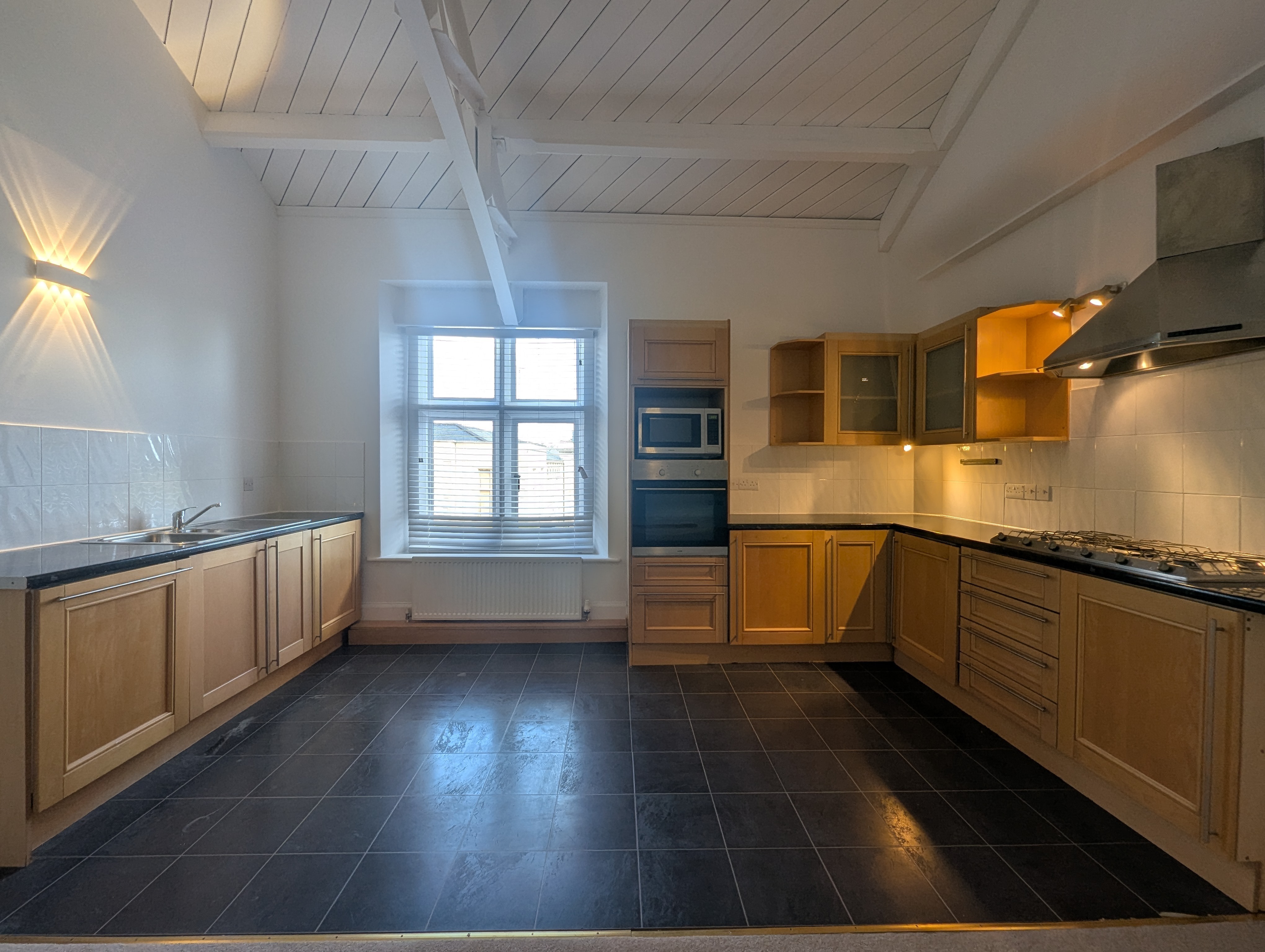 Property image #6