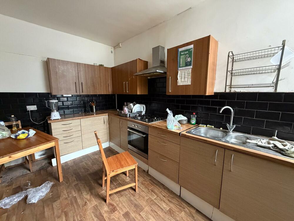 Photo of 16 Cleveland Rd, Manchester M8 4QU