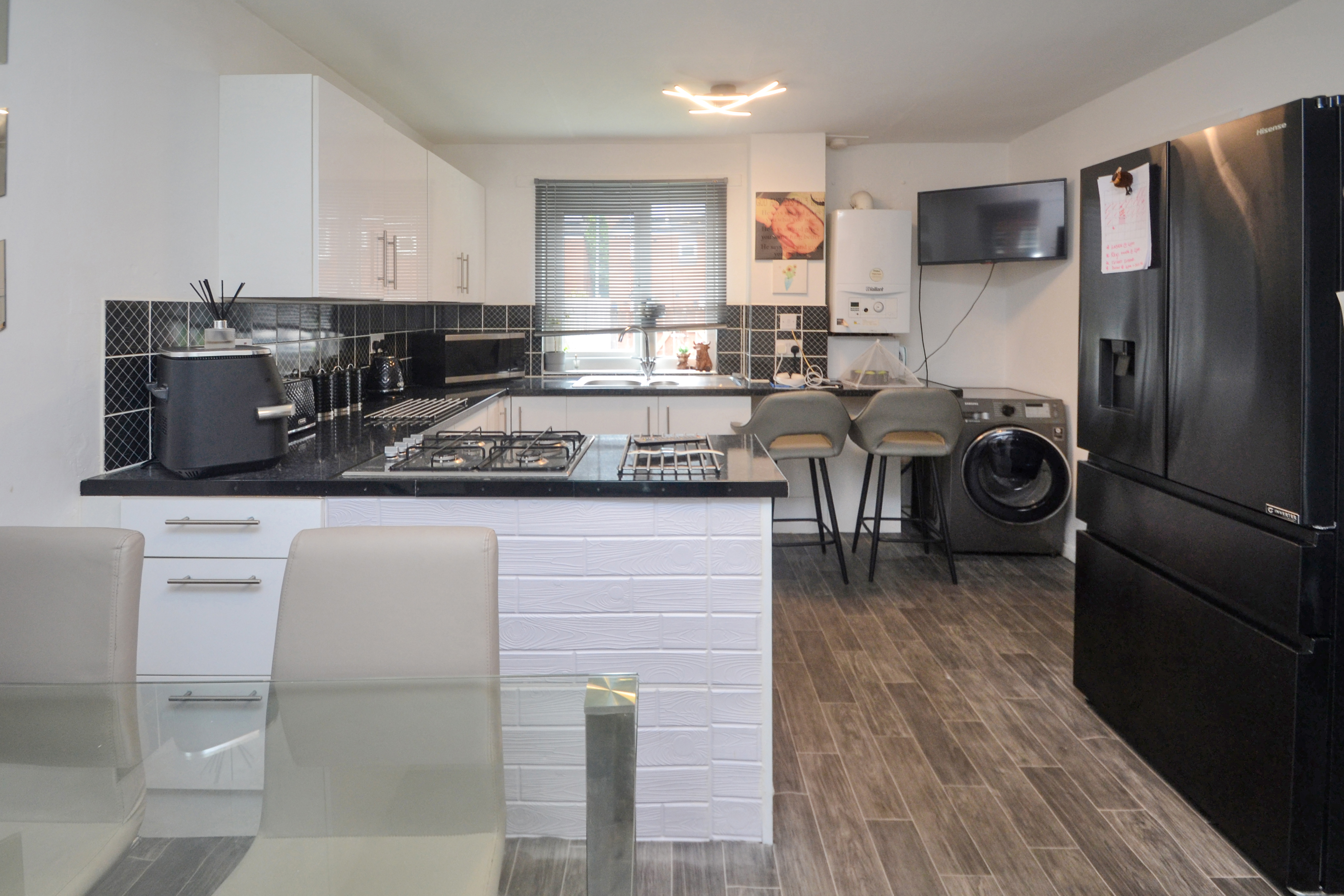 Property image #1
