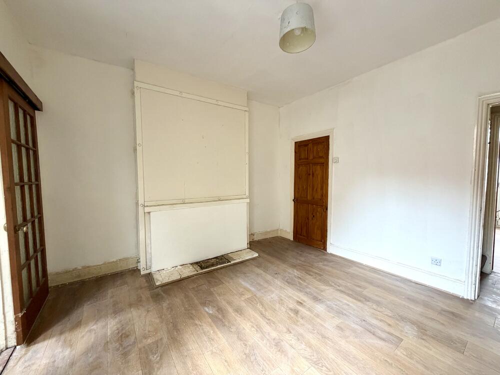 Photo of 7 Cresswell Road, Sheffield, South Yorkshire S9 4JN
