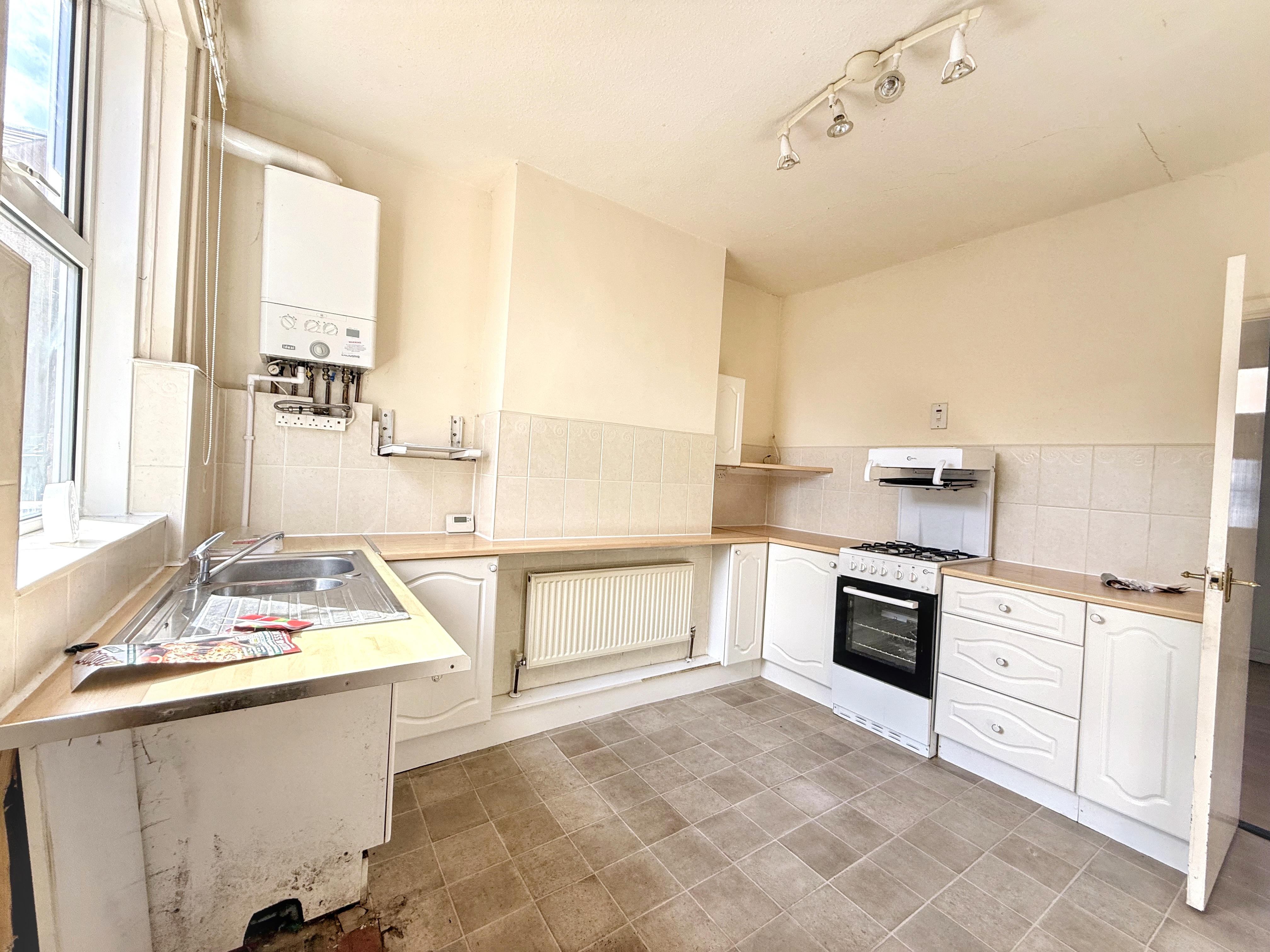 Property image #2