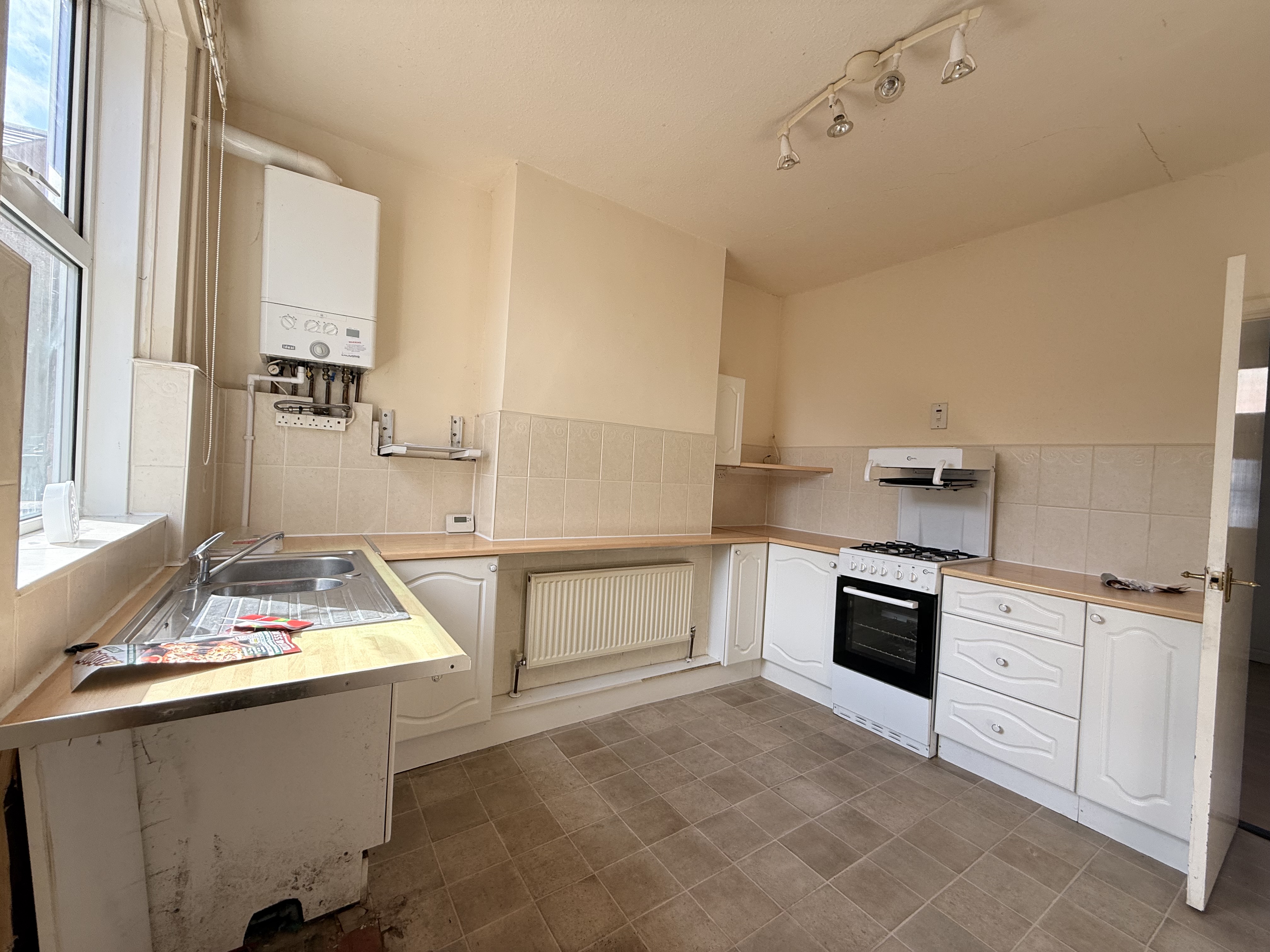 Property image #3