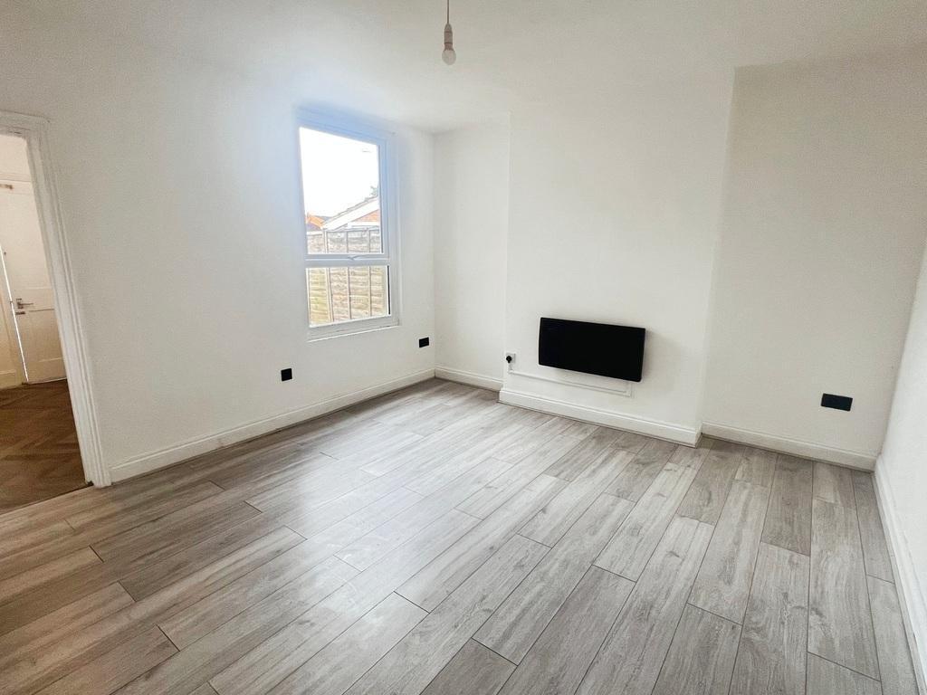 Property image #4
