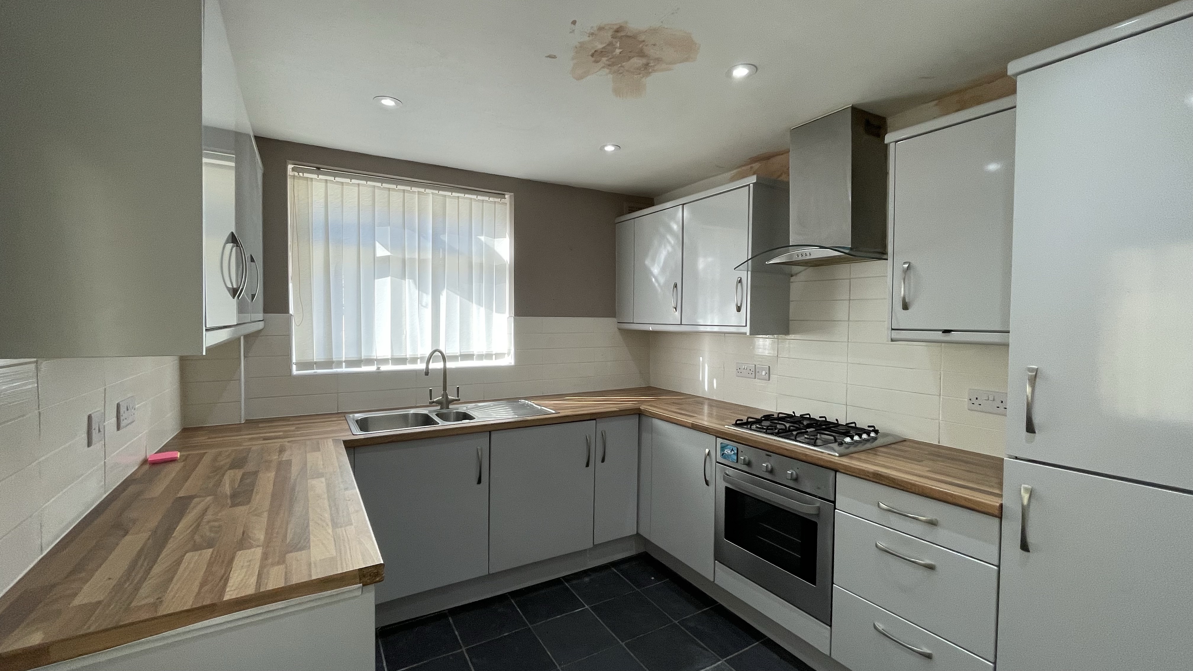 Property image #1