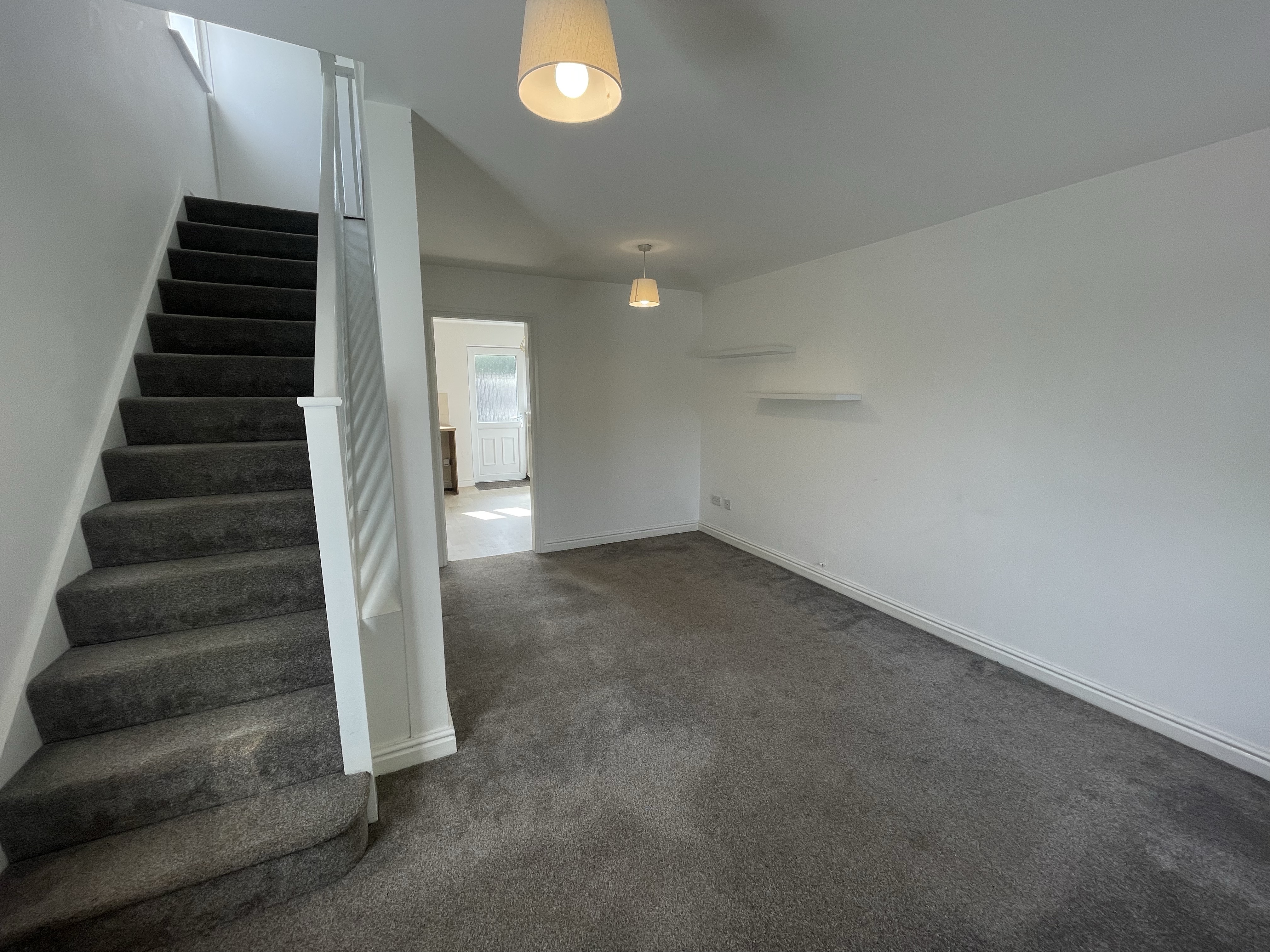 Property image #1