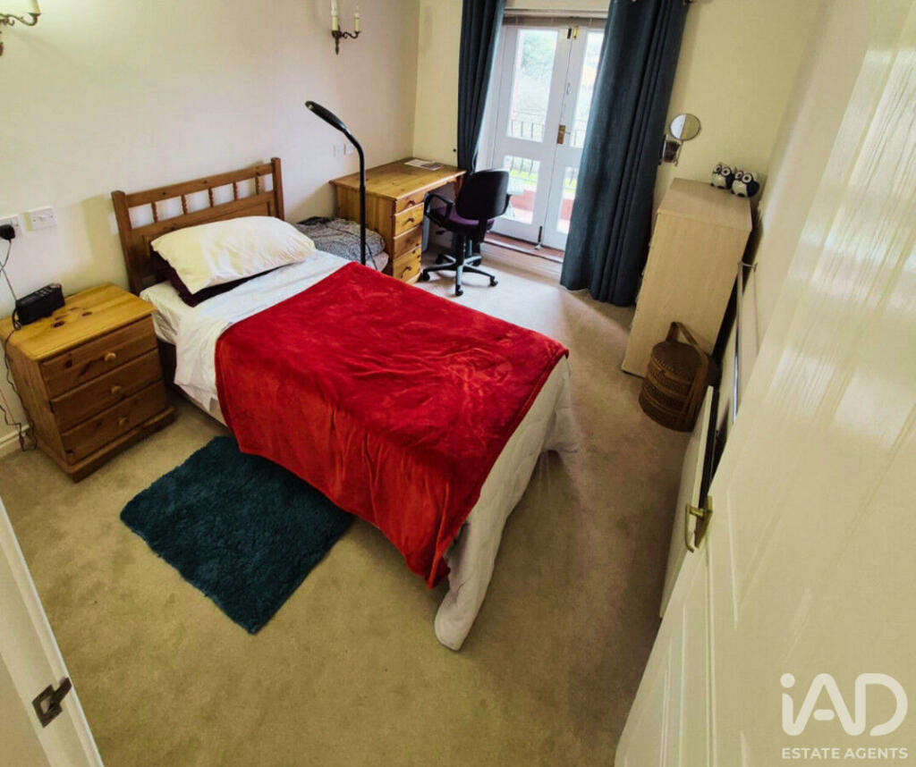 Property image #6